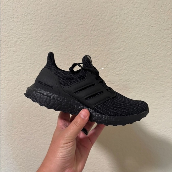 Adidas Triple Black ultra boost - Picture 1 of 7